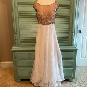 Sherri Hill Prom Dress